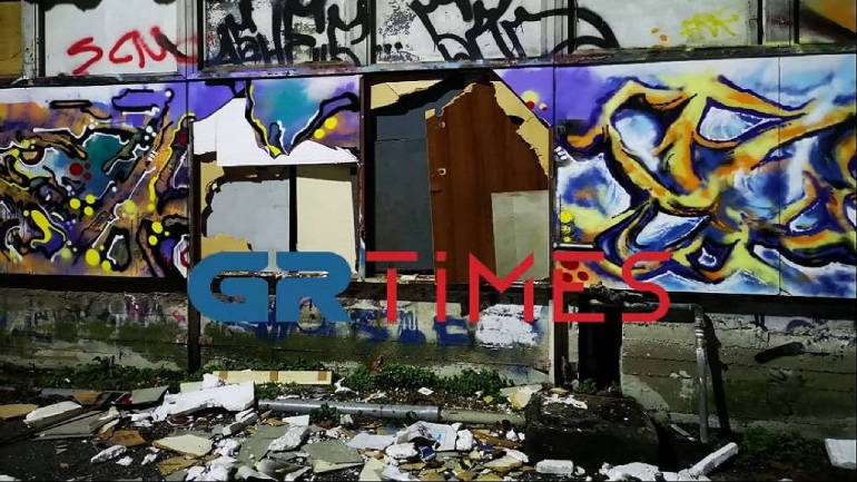 Θεσσαλονίκη: Επιχείρηση της ΕΛ.ΑΣ. για την εκκένωση νέας κατάληψης στο ΑΠΘ